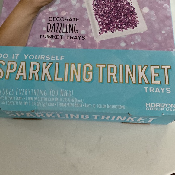 Horizon Group Do It Yourself Sparkling Trinket Trays - Picture 10 of 10